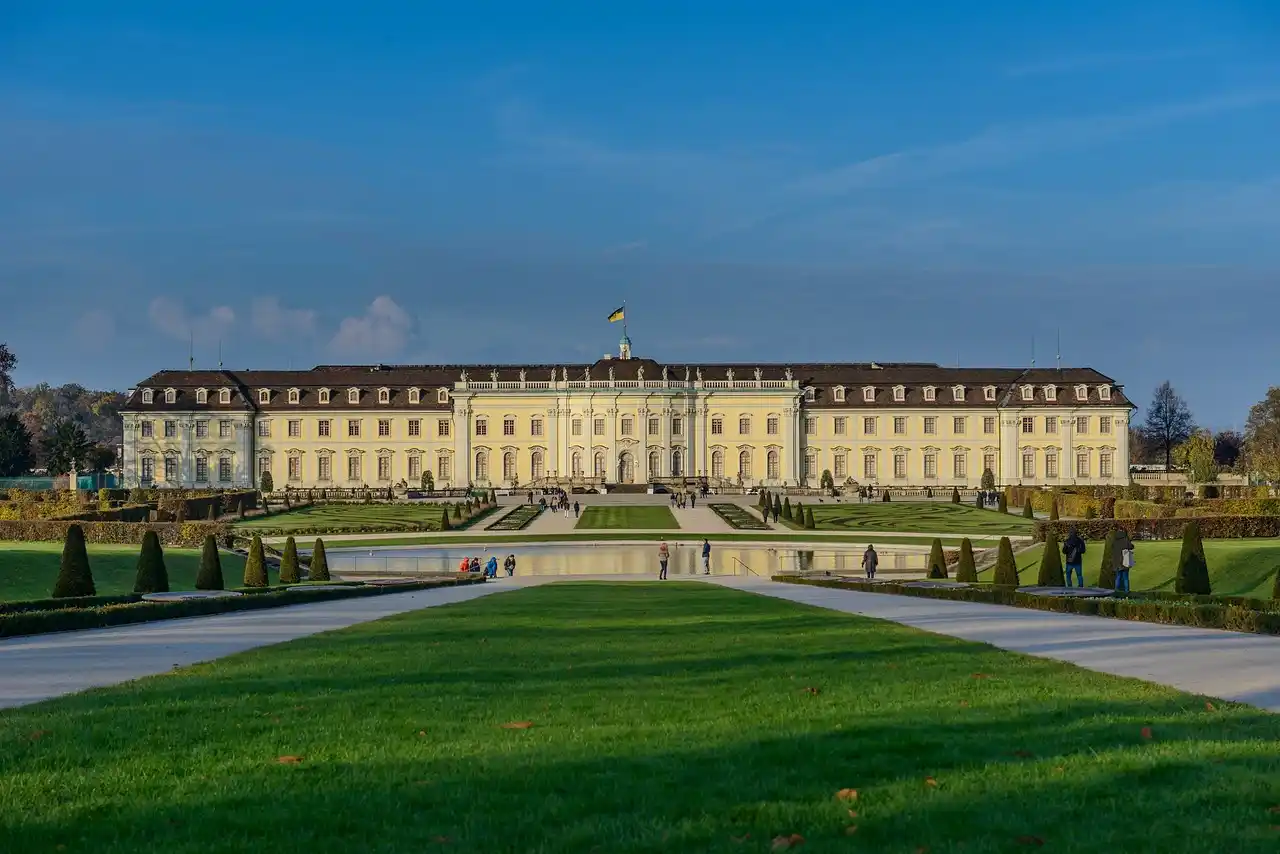 Dating in Ludwigsburg Schloss-Ludwigsburg
